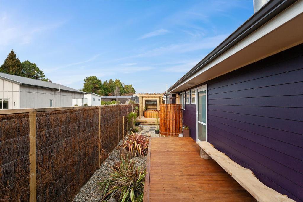 The Purple House - Ohakune Home With Spa Pool Buitenkant foto