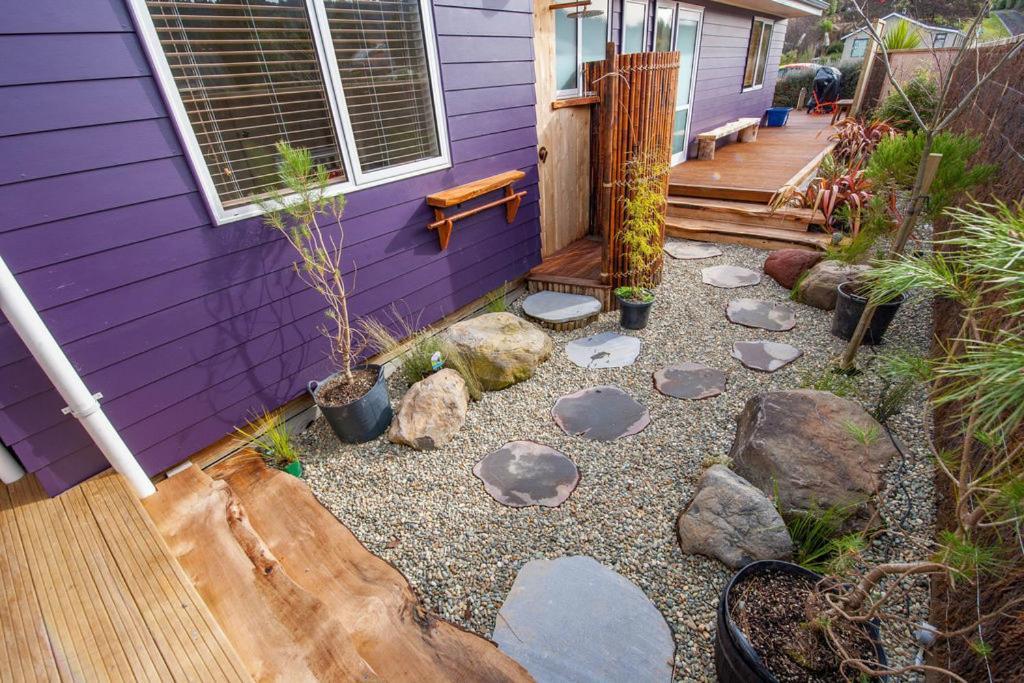 The Purple House - Ohakune Home With Spa Pool Buitenkant foto
